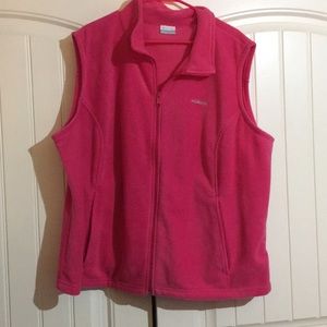 Plus Columbia fleece vest